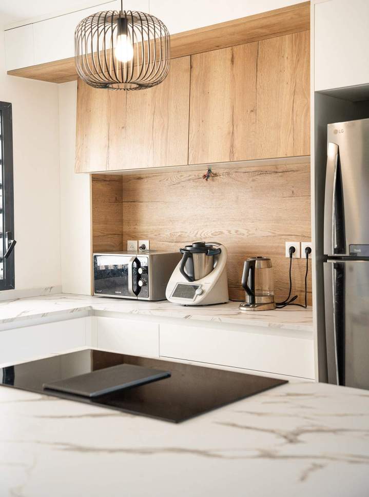Travaux de rénovation de cuisines modernes au Sud de la Réunion